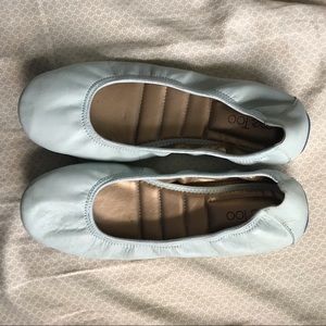 Me Too Tru Blue Flat